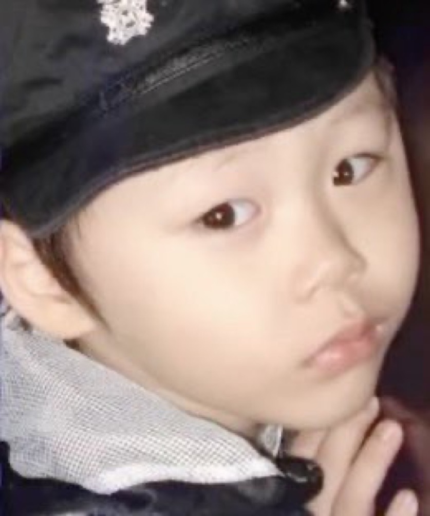 ๋๋ฏผ์ด ์ฌ์ง